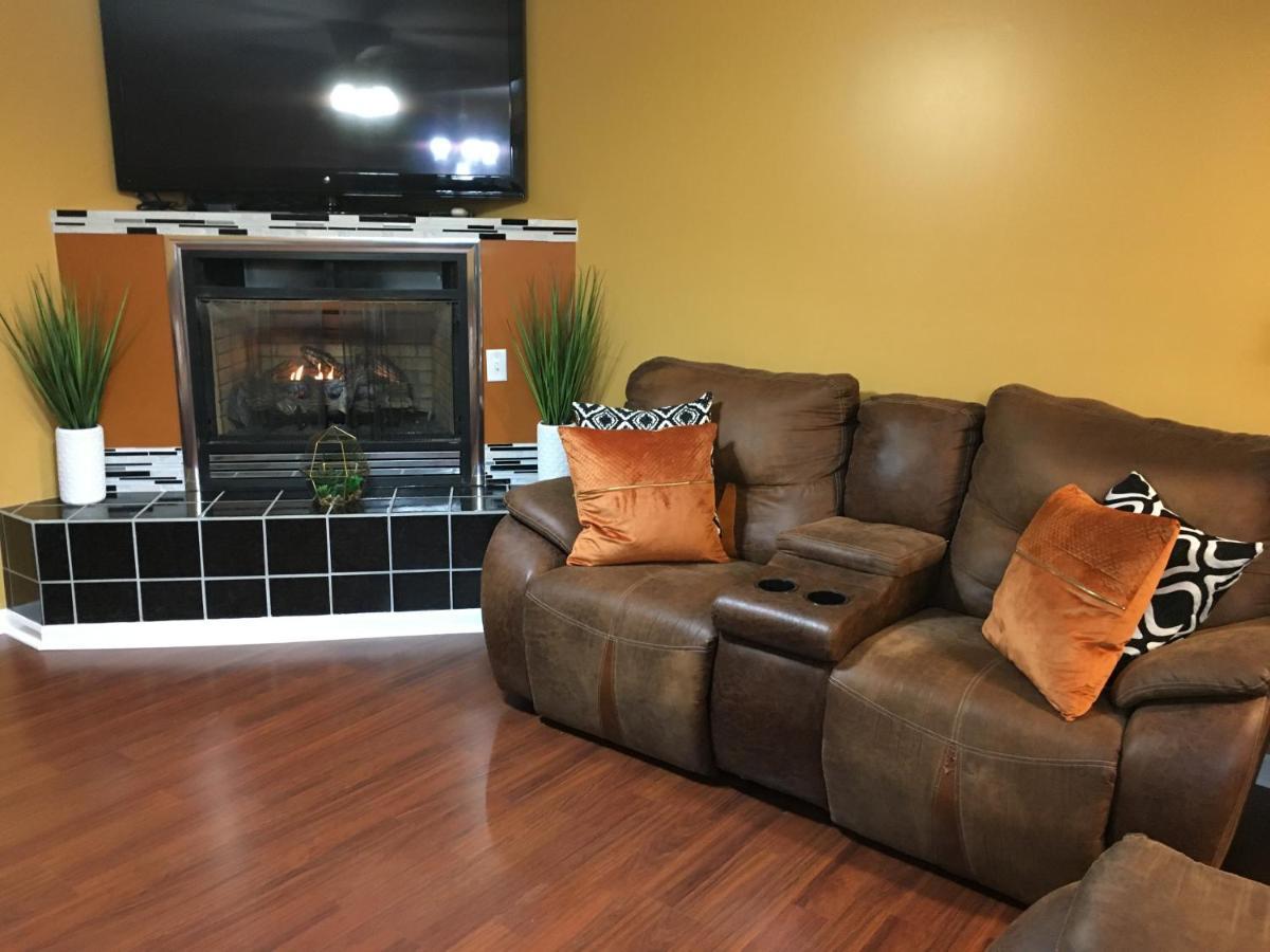 Your Midwest Dunes Vacation Tri-State Paradise! Честъртън Екстериор снимка