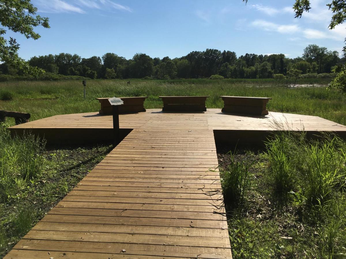 Your Midwest Dunes Vacation Tri-State Paradise! Честъртън Екстериор снимка